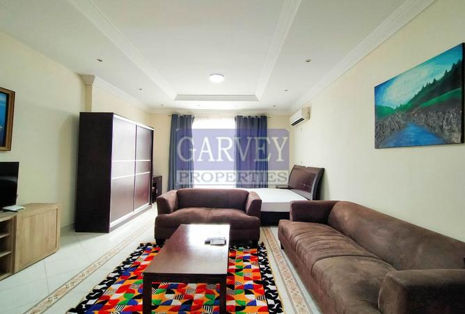 978570 - Property Main Image