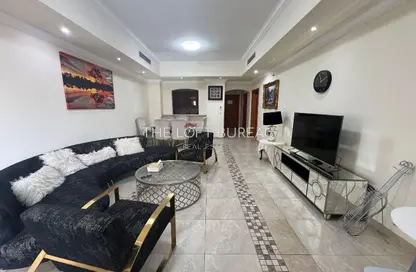 Apartment - 1 Bedroom - 1 Bathroom for rent in Sabban Towers - Porto Arabia - The Pearl Island - Doha