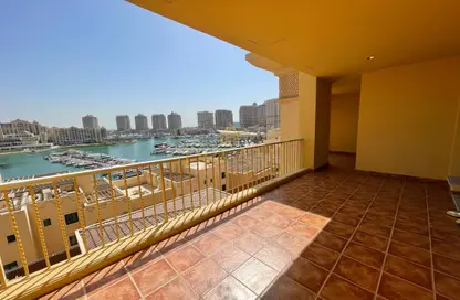 Apartment - 2 Bedrooms - 3 Bathrooms for rent in Porto Arabia - The Pearl Island - Doha