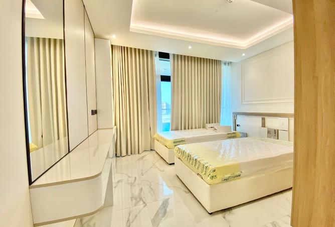 952120 - Property Image 3