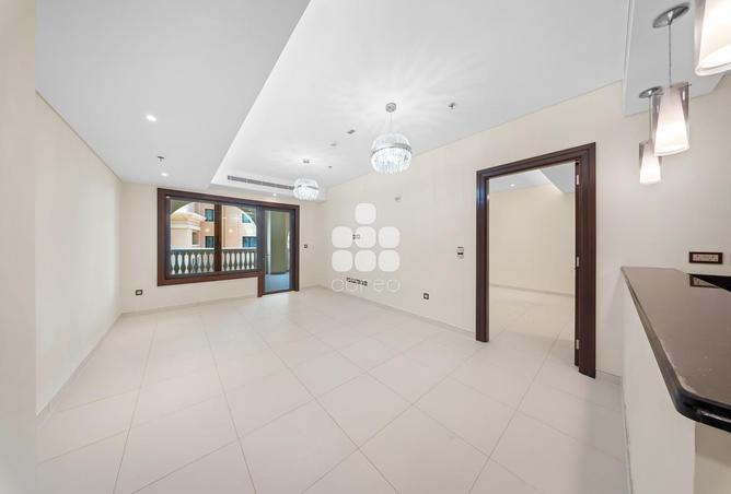 931684 - Property Image 2