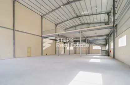 Warehouse - Studio for rent in East Industrial Street - Birkat Al Awamer - Al Wakra