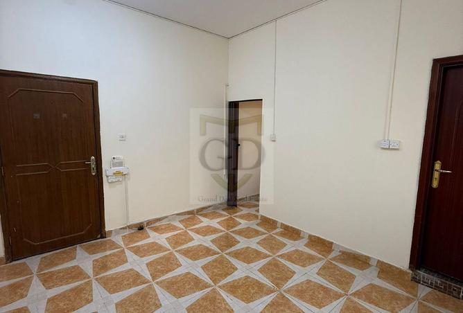 949526 - Property Image 2