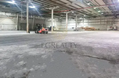 Warehouse - Studio for rent in Industrial Area 1 - Industrial Area - Doha