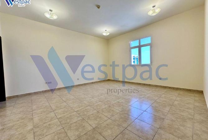 969134 - Property Image 3