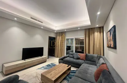Apartment - 2 Bedrooms - 3 Bathrooms for rent in Giardino Village - The Pearl Island - Doha