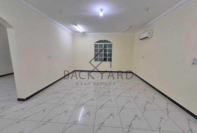 953001 - Property Main Image