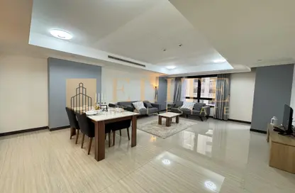Apartment - 2 Bedrooms - 2 Bathrooms for rent in East Porto Drive - Porto Arabia - The Pearl Island - Doha