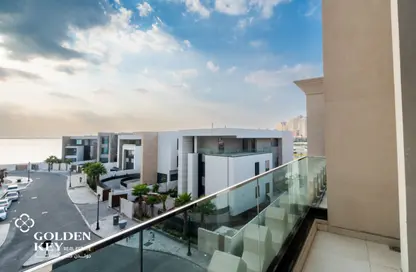 Apartment - 1 Bedroom - 2 Bathrooms for rent in La Plage South - La Plage - The Pearl Island - Doha