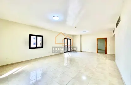 Empty Room image for: Apartment - 2 Bedrooms - 3 Bathrooms for sale in Regency Residence Fox Hills 2 - Lusail, Image 1