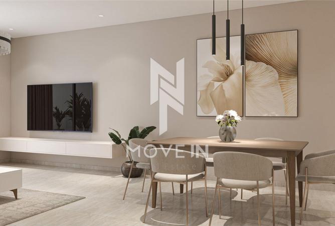 930322 - Property Image 2