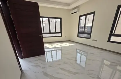 Villa - 7 Bedrooms - 7 Bathrooms for rent in Al Ebb - Al Kheesa - Umm Salal Mohammed