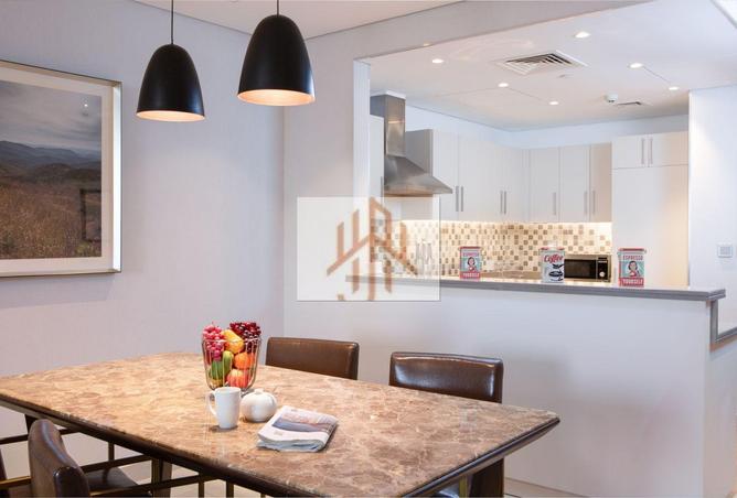 998550 - Property Image 2