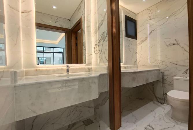 1008009 - Property Image 3