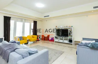 Apartment - 2 Bedrooms - 3 Bathrooms for sale in The Pearl Island - Doha