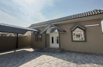 تاون هاوس - 4 غرف نوم - 3 حمامات للبيع في عين خالد - الدوحة تاون هاوس - 4 غرف نوم - 3 حمامات للبيع في عين خالد - الدوحة