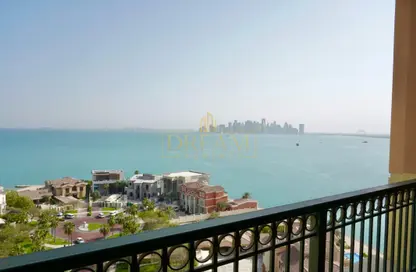 شقة - 2 غرف نوم - 3 حمامات للايجار في فيفا بحرية - جزيرة اللؤلؤة - الدوحة
