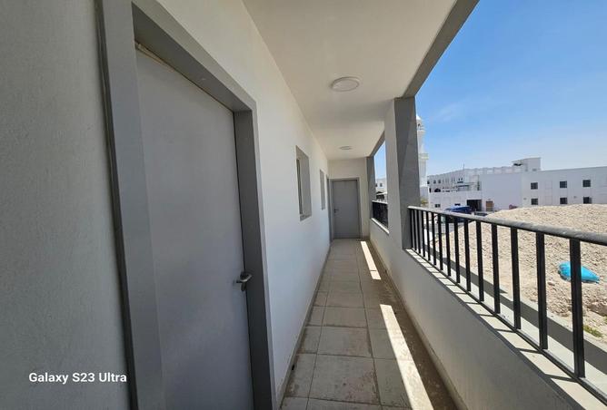 967983 - صورة العقار 3