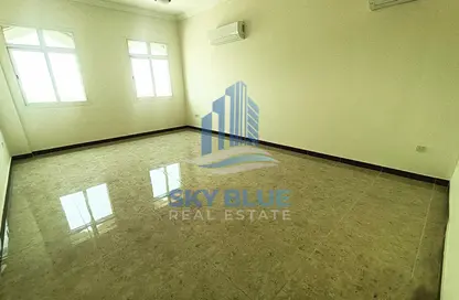 Apartment - 2 Bedrooms - 2 Bathrooms for rent in Al Gharrafa - Al Gharrafa - Doha