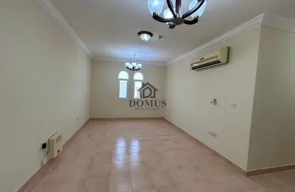 Apartment - 3 Bedrooms - 3 Bathrooms for rent in Tadmur Street - Old Airport Road - Doha