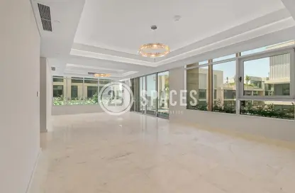 Duplex - 4 Bedrooms - 6 Bathrooms for sale in Gewan Island - The Pearl Island - Doha