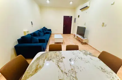Apartment - 2 Bedrooms - 2 Bathrooms for rent in Bin Omran 35 - Fereej Bin Omran - Doha