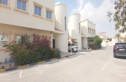 Villa - 5 Bedrooms - 5 Bathrooms for rent in Al Kharaitiyat - Al Kharaitiyat - Umm Salal Mohammed