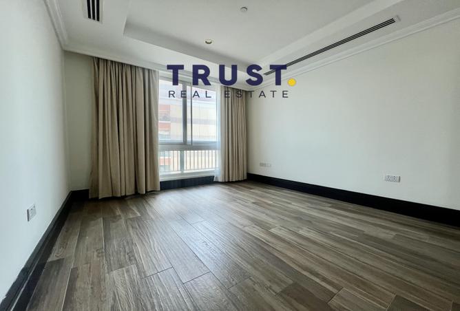 934268 - Property Image 2