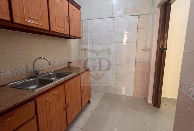 1002284 - Property Image 3