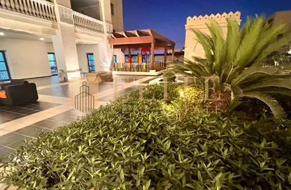 Apartment - Studio - 1 Bathroom for rent in West Porto Drive - Porto Arabia - The Pearl Island - Doha