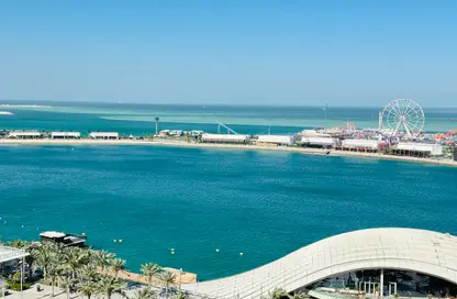 Apartment - 2 Bedrooms - 3 Bathrooms for rent in Marina Tower 27 - Marina District - Lusail