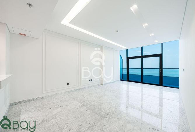 995728 - Property Image 2