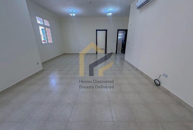 965771 - Property Image 2