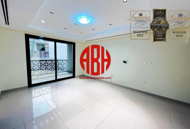 979696 - Property Image 2