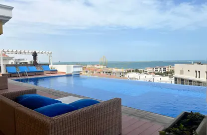 Apartment - 2 Bedrooms - 3 Bathrooms for rent in Giardino Apartments - The Pearl Island - Doha
