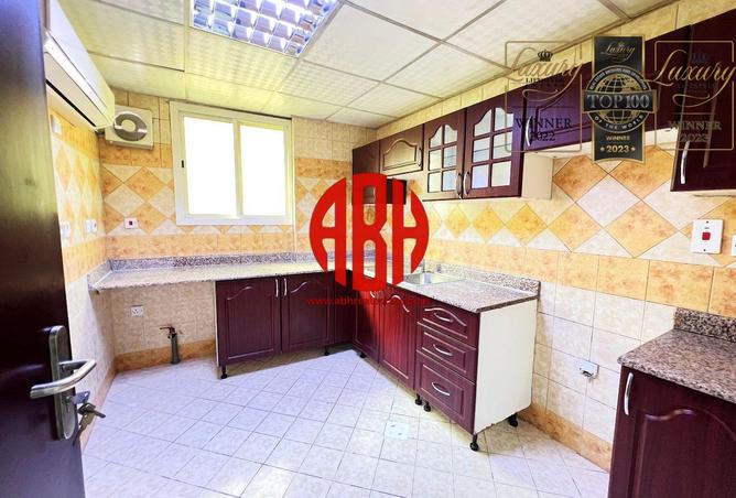 975366 - Property Image 2