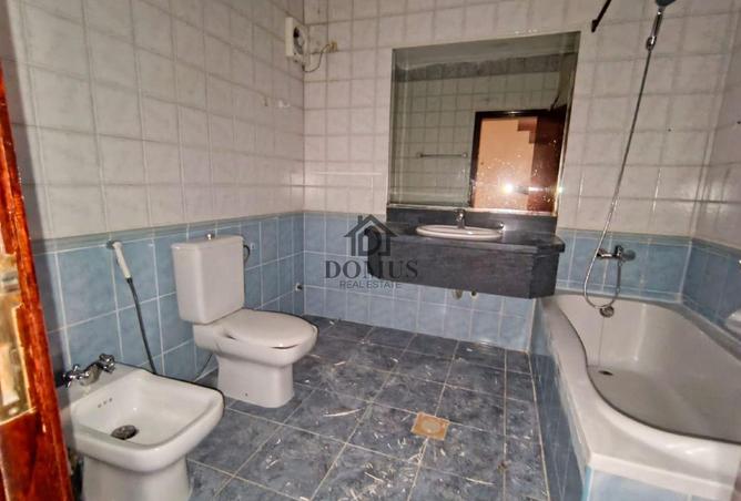 963392 - Property Image 3