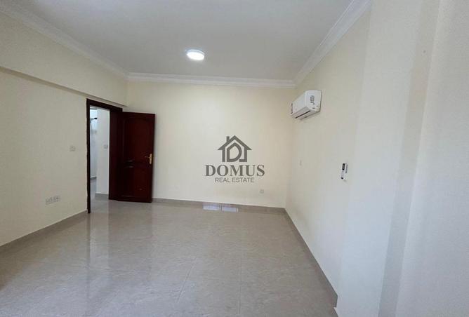 991644 - Property Image 3