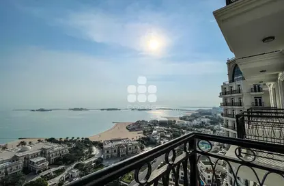 Apartment - 3 Bedrooms - 5 Bathrooms for rent in Floresta Gardens - Floresta Gardens - The Pearl Island - Doha