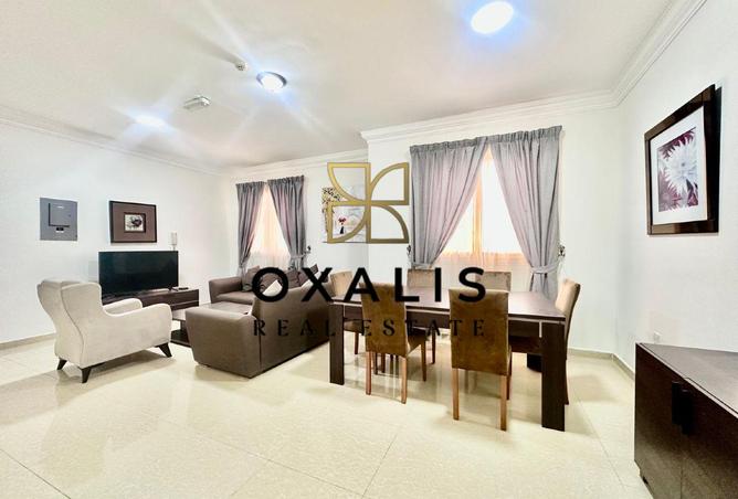 945815 - Property Image 2