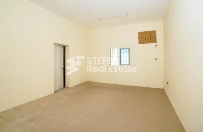 Labor Camp - Studio for rent in Industrial Area 5 - Industrial Area - Industrial Area - Doha