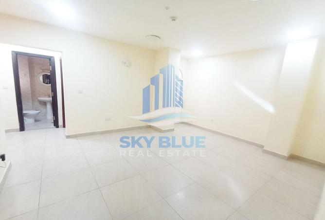 815561 - Property Main Image