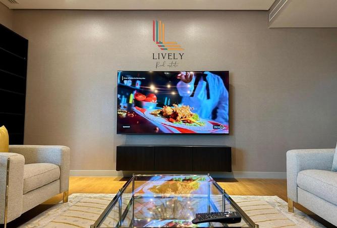 982177 - Property Image 2