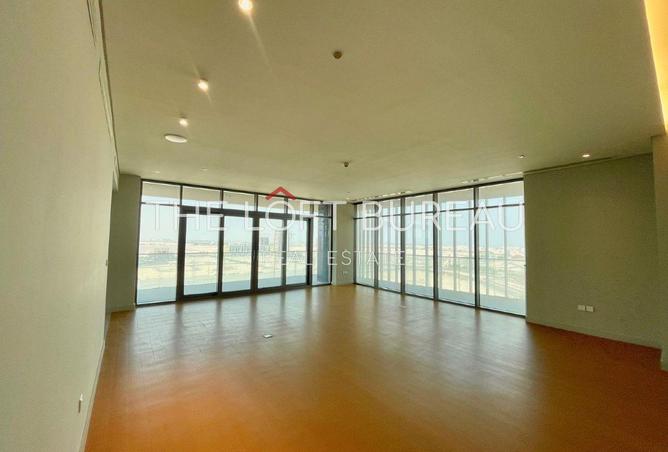 979637 - Property Image 3