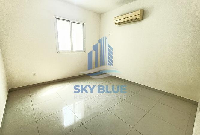 934803 - Property Image 3