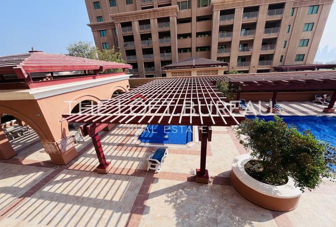 961201 - Property Image 2