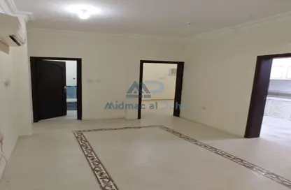 Apartment - 3 Bedrooms - 3 Bathrooms for rent in Madinat Khalifa - Doha