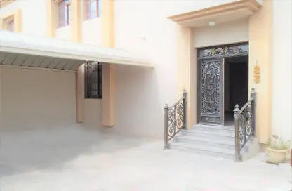 Villa - 5 Bedrooms - 5 Bathrooms for rent in Al Thumama - Al Thumama - Doha