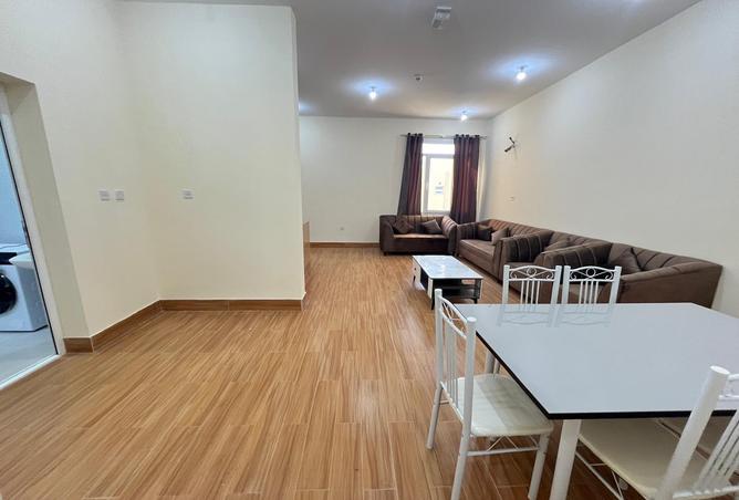 935397 - Property Image 2