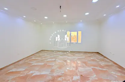 Apartment - Studio - 1 Bathroom for rent in Ain Khaled - Doha